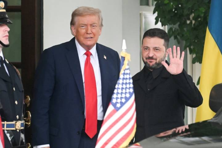 Trump se reunirá con Zelensky tras anunciar cumbre con Putin
