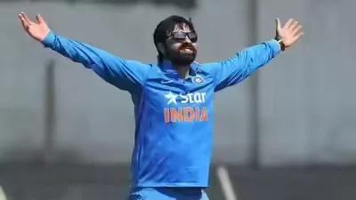 J&K’ first International Cricketer, Parvez Rasool announces retirement