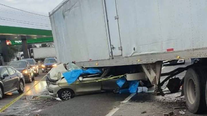 Singuilucan: Fallecen tres personas tras choque en la México