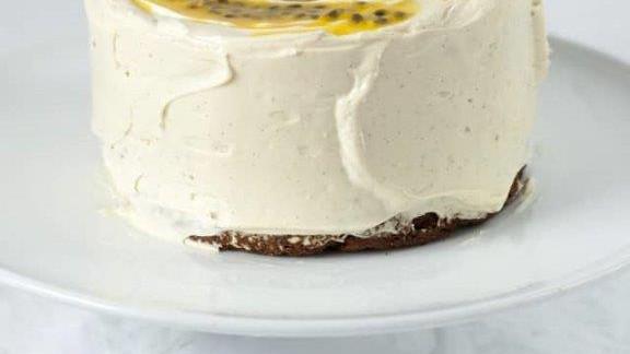 Teresa Cutter bakes a delicious, nutritious hummingbird cake