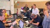 Prohens y varios técnicos de Emergencias, encerrados en un avión por el temporal en Ibiza
