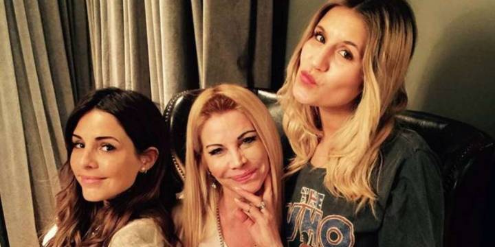 Así homenajearon Cande y Mica Tinelli a su mamá Soledad Aquino por su cumpleaños