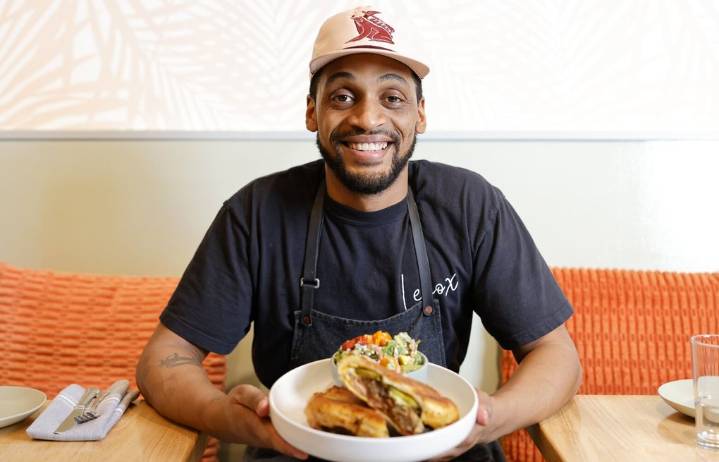 With SNAP benefits unclear, these WA restaurants will feed those in need