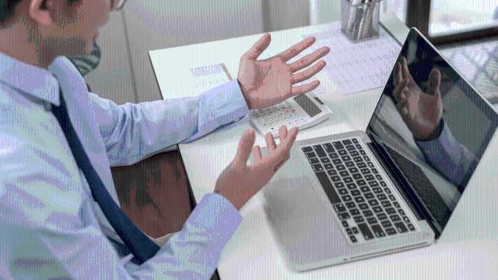 Techie ends interview after being called out for being 3 minutes late, internet divided