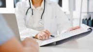 Una dieta baja en fibra favorece la aparición de divertículos en el colon