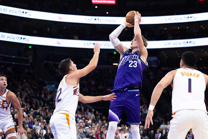 Markkanen becomes first Jazz player to top 50 points since Karl Malone in win over Suns