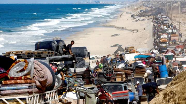 Gaza latest: Trump tells Israel 'stop bombing Gaza' as Hamas agrees to release hostages