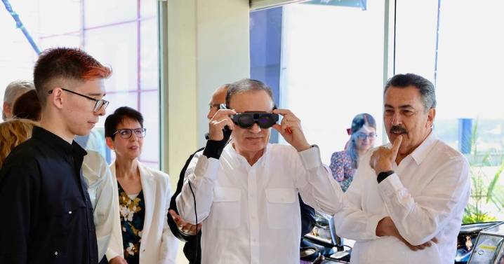 Inicia en Sonora construcción de primer prototipo de vehículo eléctrico mexicano