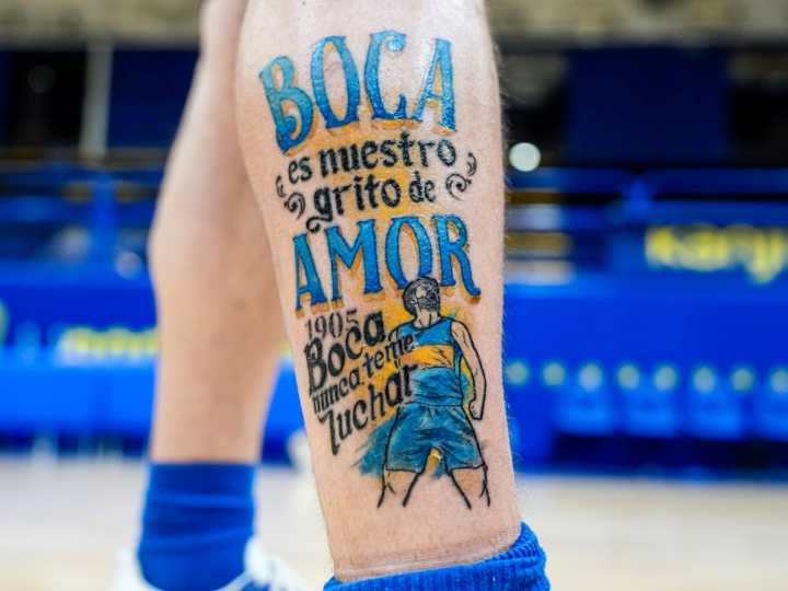 De La Bombonerita a la piel: el hincha de Boca que se tatuó a una figura del plantel de básquet