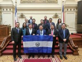 Senador Juan Castro se reune con delegación de El Salvador para fortalecer la cooperación bilateral en educación