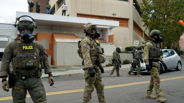 Federal appeals court temporarily bars Portland troop deployment