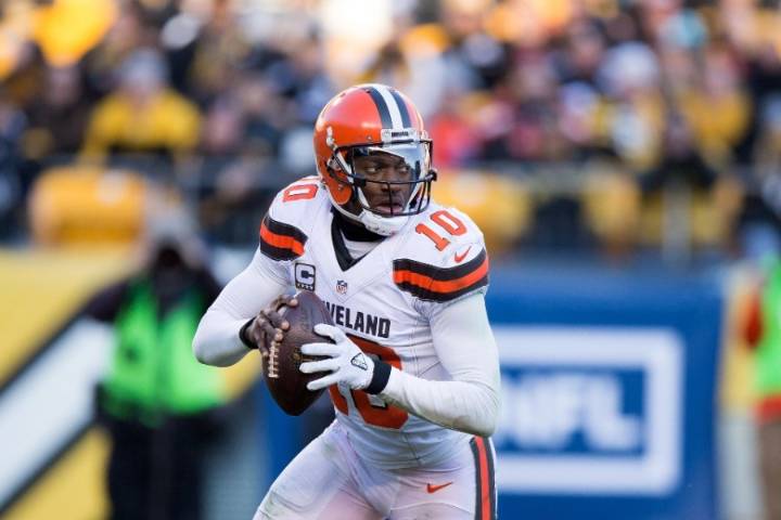 Former Browns QB Robert Griffin III, family involved in 'worst car accident of our lives'