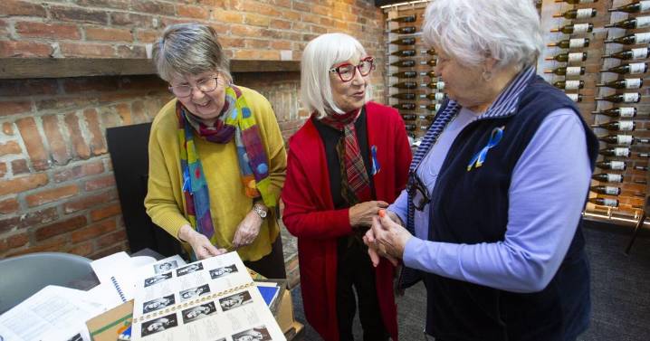 ‘Togetherness’: 70 years after graduating high school, these Niagara classmates are still hanging out