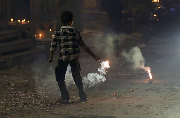 Indian-Origin Man Held in Singapore for Bursting Firecrackers