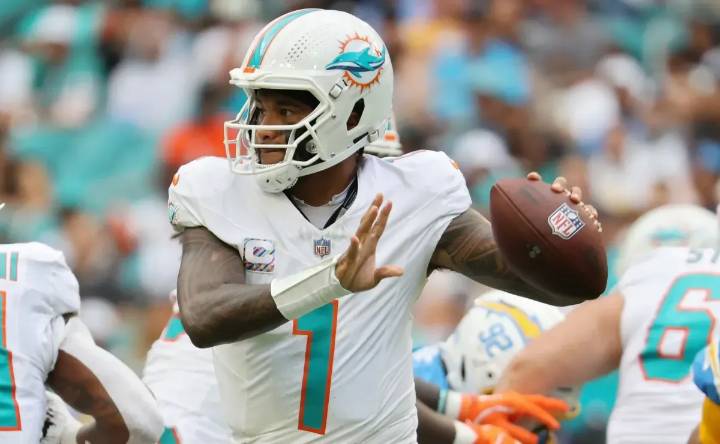 Tua Tagovailoa uses two words to describe feelings on Dolphins’ painful loss to Chargers