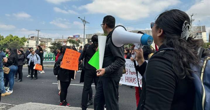 Crónica | "La recaudación es histórica y nuestros sueldos miserables"