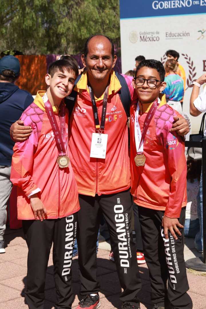 Culmina la delegación duranguense con 2 oros en triatlón de la Paralimpiada Nacional 2025