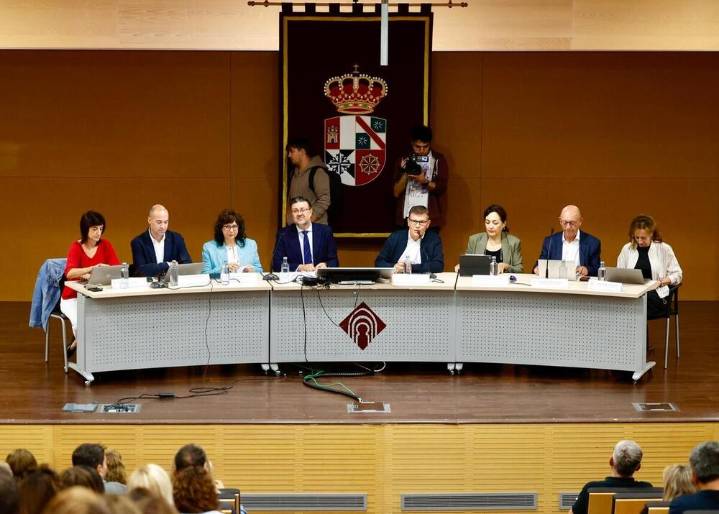 El Junta invertirá 657.000 euros en formación a docentes de FP