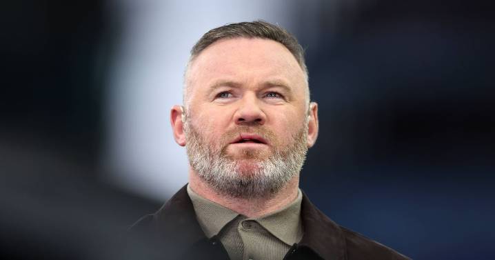 Wayne Rooney 'offered out' boxing legend at wedding after a 'few drinks'