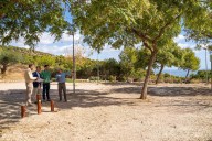 Un largarto, un triceratops y un mamut, en el nuevo parque dedicado a los dinosaurios en Benalmádena