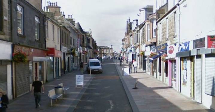Shop workers threatened with weapon in terrifying Lanarkshire attempted robbery