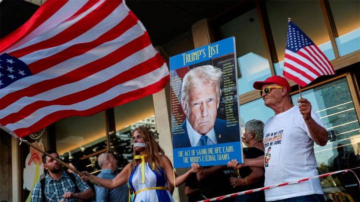 Los israelíes agradecen a Trump por el acuerdo en Gaza: la política interna de Netanyahu comienza a tambalear