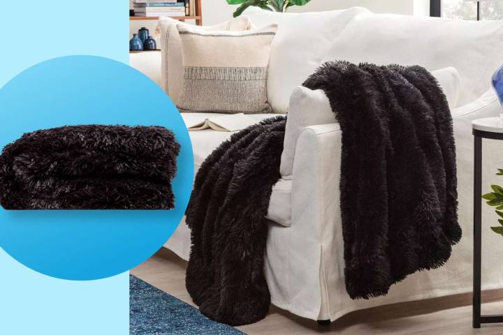 The 10 Best Cozy Blanket Deals on the Internet, from Just $10