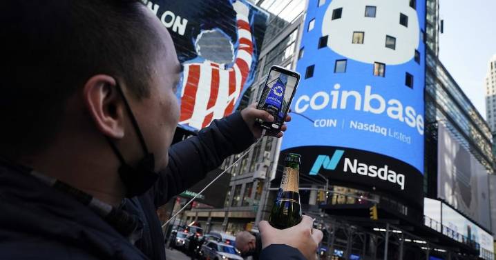 Personal finance: Coinbase holds edge in U.S. crypto race