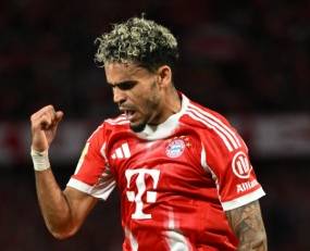 Luis Díaz marca un golazo con el Bayern Múnich ante el Brujas y celebra su primer tanto en Champions League
