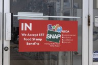 Flight delay warnings, food stamp pause sparked by ongoing shutdown