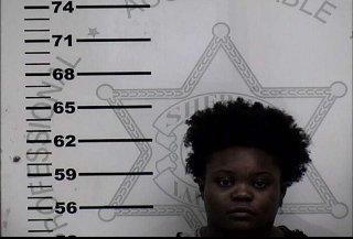 Oxford woman arrested after stabbing at apartment complex