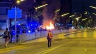 Graves disturbios y cargas policiales en Barcelona: radicales atacan con piedras el Consulado de Israel