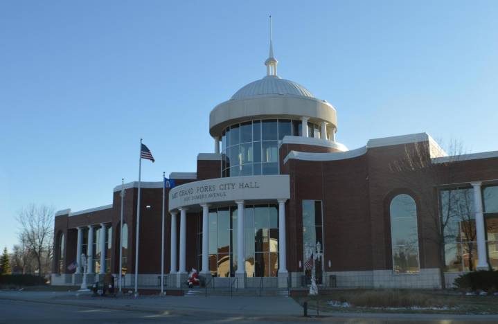 East Grand Forks City Council approves salary increase for city administrator