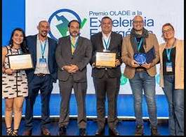 "En Chile premiaron a Sucre por su proyecto de paneles solares en zonas rurales"