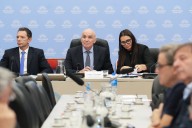 Espert retuvo la presidencia de la comisión de Presupuesto con la ayuda de los bloques de Pichetto y Carrió