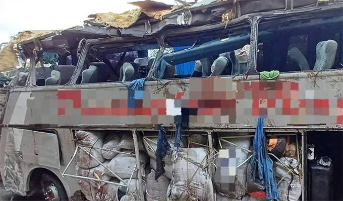 Brasil: al menos 17 muertos y 23 heridos, varios de ellos graves, deja despiste de ómnibus turístico