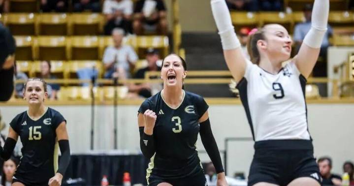 Hornet Volleyball Bounce back from Turnpike Tussle with Dominant Sweeps over Nebraska