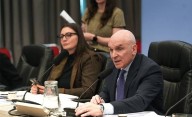 En medio del escándalo narco, convocan a Espert a dar explicaciones al Congreso