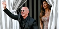 Lauren Sánchez and Jeff Bezos' Appearance in Miami Causes a Stir
