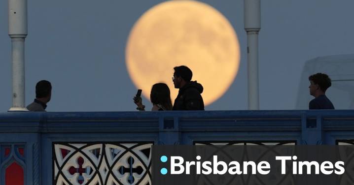 World in pictures, October 8, 2025