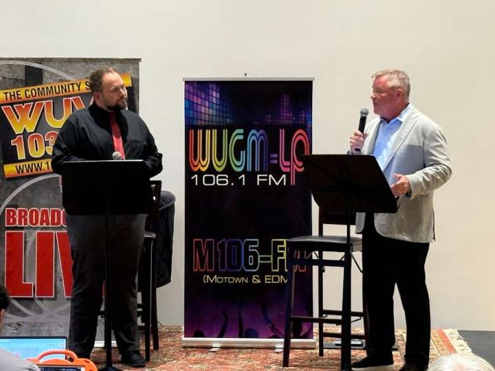 Muskegon mayoral candidates clash over housing, public safety in final debate