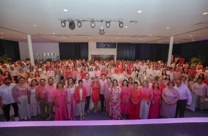 Con acciones firmes, el DIF Playa del Carmen fortalece la lucha contra el cáncer de mama: Eduardo Asencio