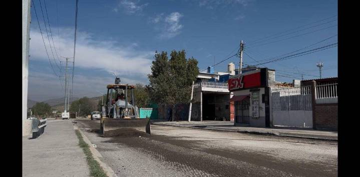 Saltillo: Avanza 30 por ciento recarpeteo del bulevar Madero; concluirá en noviembre