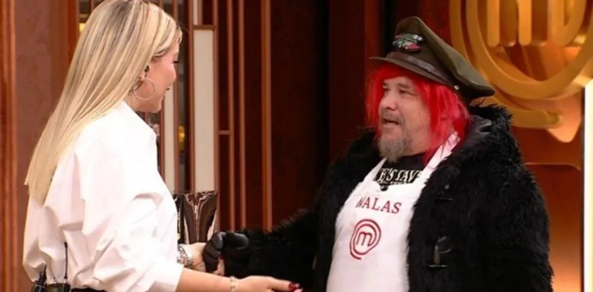 Walas gana corazones desde la cocina: “La fuerza del rock los acompaña”