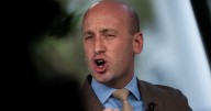 Furious Stephen Miller Loses It at ‘Broken Old Man’ Robert De Niro