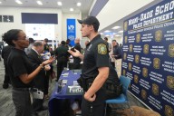Poll finds Americans wary about job market