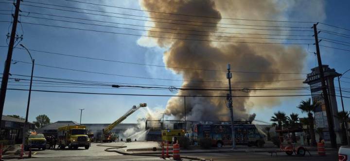 Shopping plaza fire near UNLV deemed 'accidental,' cause undetermined nearly 3 month later