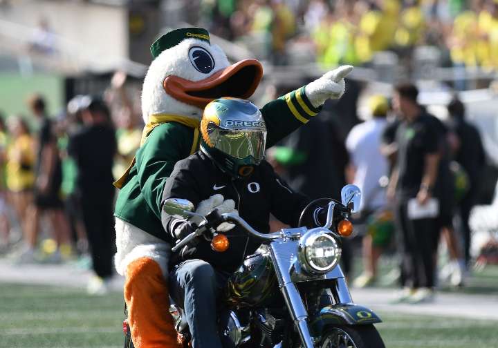 What time, TV channel is Oregon football vs. Indiana today? Odds, streaming, how to watch
