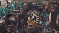 Jacksonville shops thrive as fans gear up for Monday Night Football