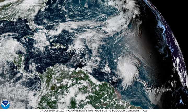 NHC: se forma la tormenta tropical Jerry en el océano Atlántico
